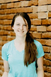 Katerina Pozdemna, Tierarztordinationsassistentin